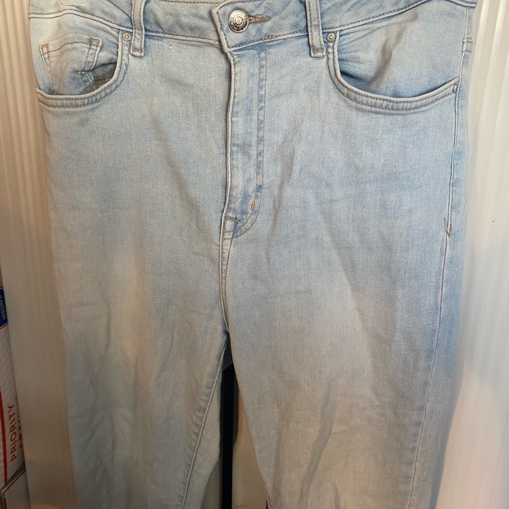 High Waisted Jeans